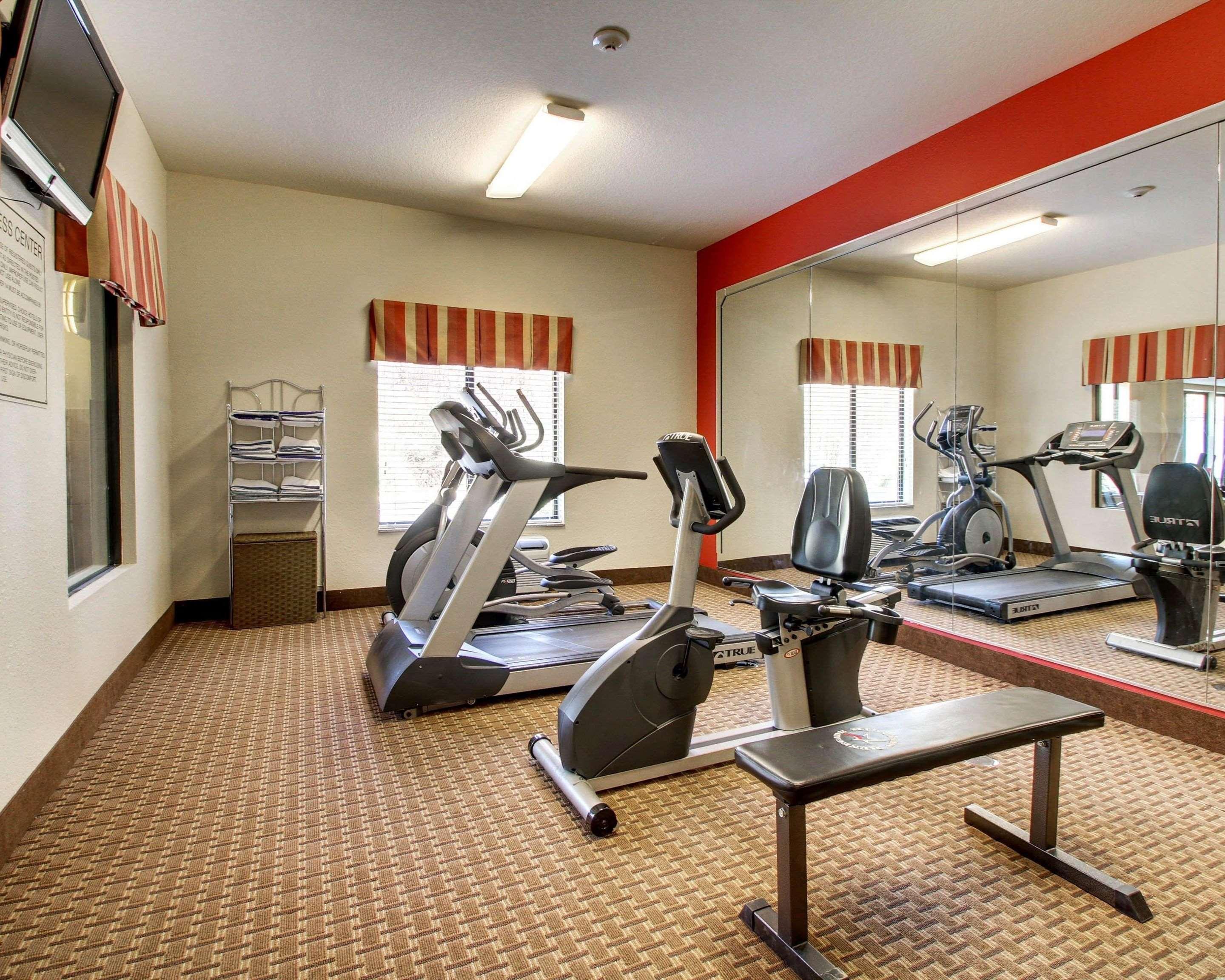Comfort Inn & Suites Clinton Eksteriør billede